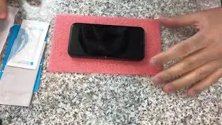 Замена защитного стекла на iPhone 12 mini