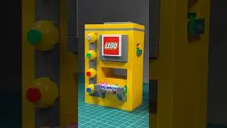 Working Lego Candy Vending Machine with Safe #lego