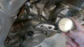 Testing oil pressure on your 4 stroke dirt bike ( 2007 RMZ 250 )