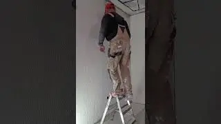 шпатлюем стены полимерной шпатлевкой