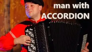 Мужичок с ГАРМОШКОЙ поиграй Немножко на Баяне / Man with ACCORDION