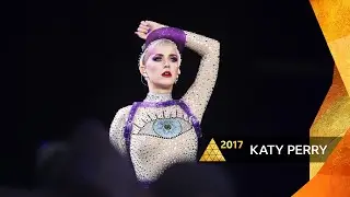 Katy Perry - Roar (Glastonbury 2017)