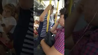 Будущий мужчина... Едет в автобусе, даже жопу не подымет стоят поселке женщины