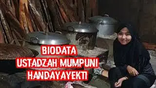 Biodata Singkat Ustadzah Mumpuni Handayayekti