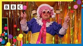 Aunt Polly's Best Bits | Mr Tumble and Friends