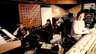 Blood Red Shoes recording In Time To Voices - 1/4