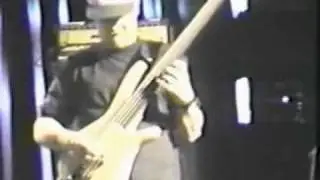 Gary Willis - Big Wave (Tribal Tech) - Bass Solo