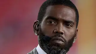 NFL Hall-of-Fame wide receiver Randy Moss announces cancer diagnosis, treatment