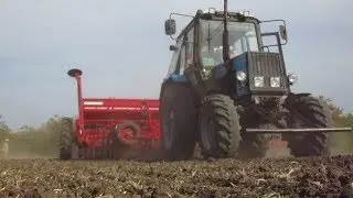 ТРАКТОР ЭТО НЕ ФЕРРАРИ/ ПЕСНЯ ПРО ТРАКТОРИСТОВ