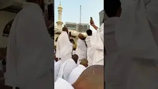 Dosto ky Saat Khobsorat Din Makkah Mein