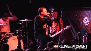 2015.02.17 The Amity Affliction - Never Alone (Live in Chicago, IL)