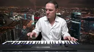 "Flight over evening Moscow" Autor: Dmitry Kaverin. YAMAHA psr-SX900.