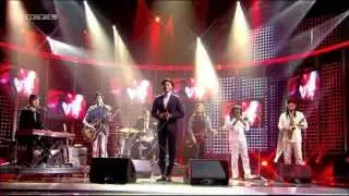 Aloe Blacc - Wake Me Up (Live 2013)