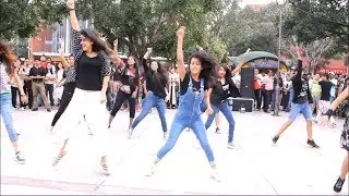 Flash Mob Dancing Mashup to music Дорога цветов by Dj Vide (Fan Made)