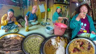 Buff Dry meat recipe and Local Small Beans Lentils Curry with rice || Nepali food cooking & eating