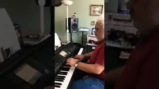Very Beautiful Piano Improvisation !