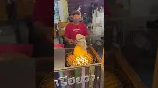 Огромная лепёшка из ничего! Как они это делают? Попробовали бы?
