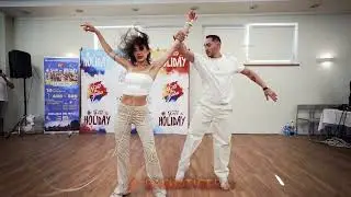 Pedro & Bella  - #FeelTheHoliday