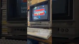 Commodore 64 ASMR: Loading Tapper from floppy disk 