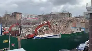 В Тюмени начали снос гостиницы 