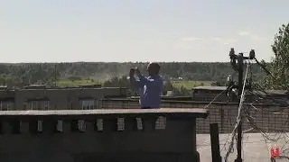 На самом верху. 