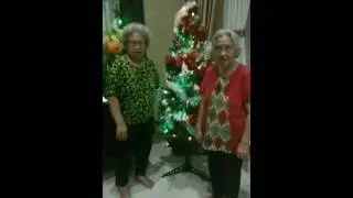 NENEK NENEK IN ACTION NATAL 2015