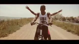 Miky Uno (feat. Willy William) - La demoiselle (Clip Officiel)