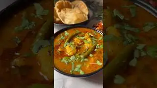 भंडारे वाले आलू टमाटर की सब्ज़ी | No Onion-No Garlic Aloo Tamatar sabji #shortsfeed #viral