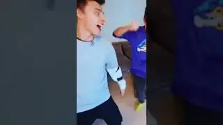 Влад Бумага какой весёлый😍😍-#shorts