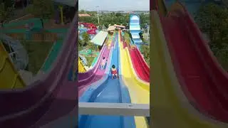 Fun at the 🥱😲💦water park running trampoline #Assument #waterpark #viralvideo #youtubeshorts #shorts