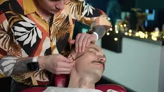Бритье бритвой в барбершопе асмр | asmr shave in barbershop