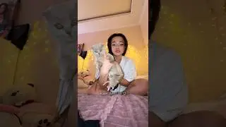 МАРИША ПОКАЗАЛА КАК ДРУЖИТЬ С КОТИКОМ 