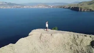 Мыс Хамелеон Тихая бухта Кара Даг Коктебель облет на дроне