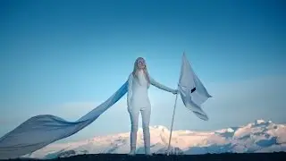 iamamiwhoami; vista