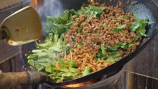 화려한 불 기술! 돼지 볶음 계란 밥 달인 / amazing fire skills! fried pork egg rice master - thai street food