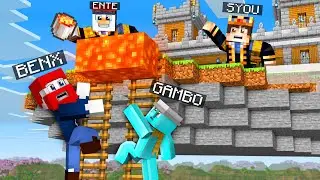 WIR ZERSTÖREN DIE SKY BASIS des TIKTOK CLANS? - Minecraft Helden