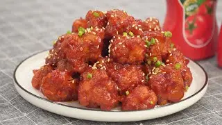 Korean Fried Chicken with Spicy Sauce