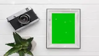 FREEE GREEN SCREEN PHOTO FRAME