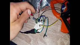 Control Servo Using LM358