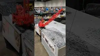 LEGO Manitowoc 6400 Dragline by Alex Taylor at Brickworld Chicago 2023 #shorts