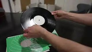 Paul McCartney and Wings - One Hand Clapping (Unboxing Video)