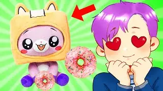 BABY FOXY'S FIRST DONUT! (SECRET LANKYBOX VIDEO!)