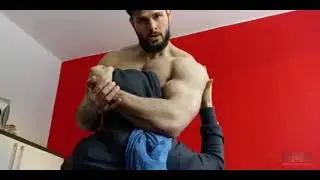 Beast Muscle Show - Sexiest Muscle Worship