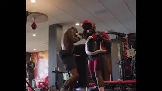 (Yikes) DEONTAY WILDER NEW TRAINING CAMP FOOTAGE; SHOWS OFF NEW ADJUSTMENTS