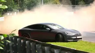 Tesla Model S Plaid Almost Crash Nürburgring - 1050 PS Tesla Error Nordschleife Nurburgring