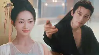 The girl attacked the disabled prince. Unexpectedly, the prince recovered and fell in love with her！