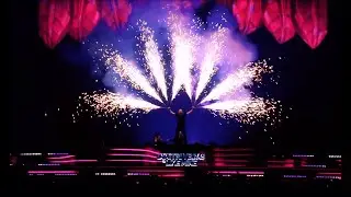 Tomorrowland presents Dimitri Vegas & Like Mike - Garden of Madness Megamix