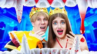 Королевская Семья Похитила Вампира! Мы Удочерили Вампира ||
