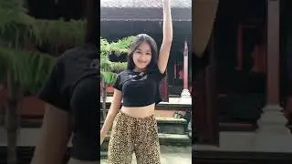 asik banget goyangan nenen nya