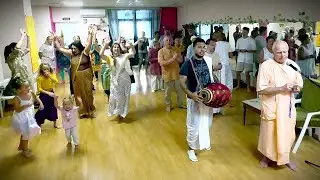 Hare Krishna Kirtan with HH Maharajá Purushatraya Swami. #3. Valencia, Spain 08.09.2024